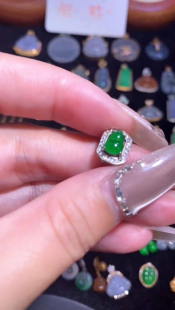 颈饰银S925镶嵌翡翠天然a货翡翠