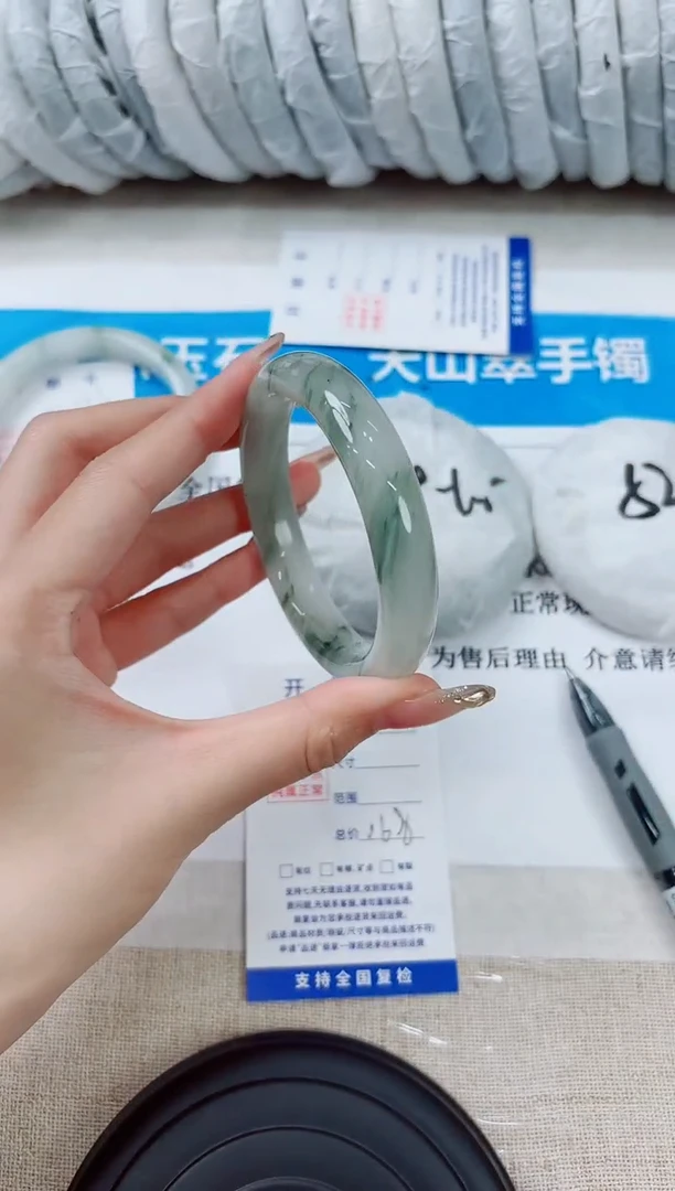 石英质玉手镯未镶嵌124-（58）
