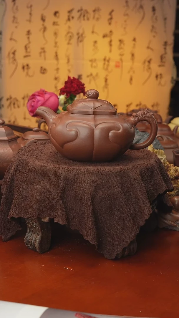 茶壶紫砂龙头如意 底槽清
