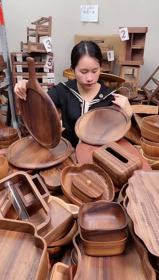 木 南美胡桃木带手柄披萨板40*30*2cm   直播间发