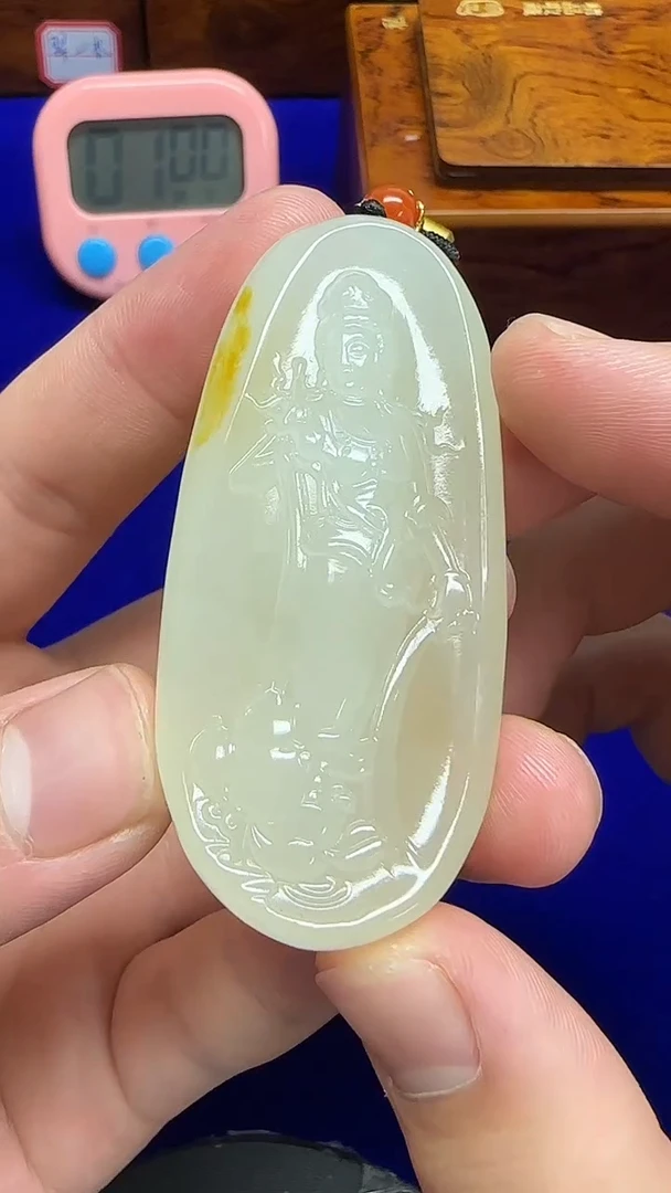 颈饰未镶嵌和田玉上**水1