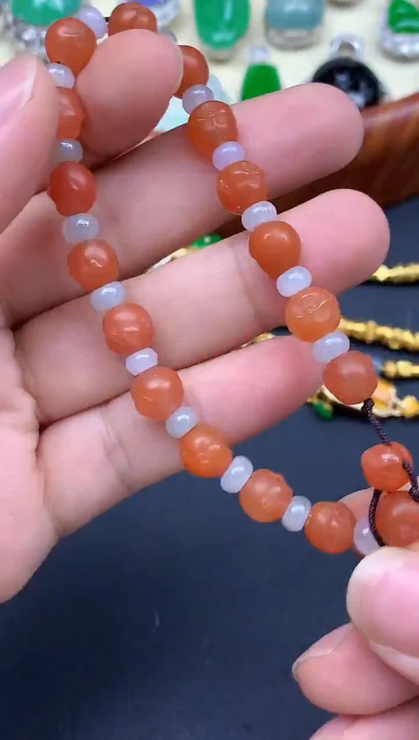 颈饰未镶嵌南红玛瑙360-中国好珍宝