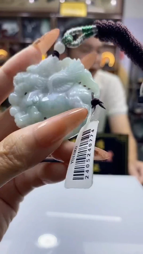 颈饰未镶嵌翡翠缅甸A货10378