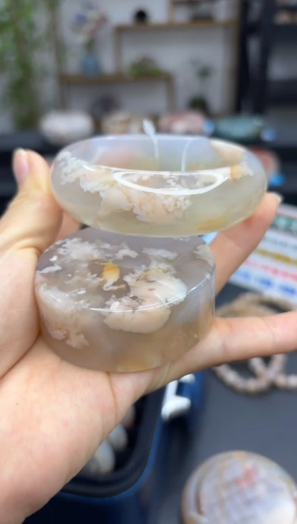 【闪购商品】石英质玉手镯未镶嵌A13(58圈赠送镯心)