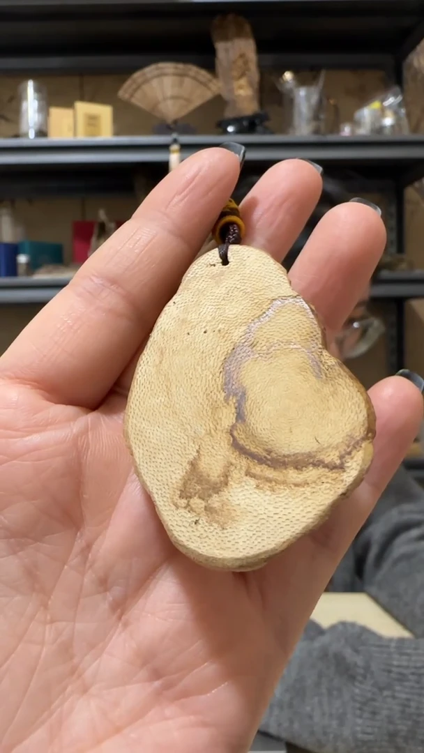 【闪购商品】沉香吊坠39号加里曼丹野料