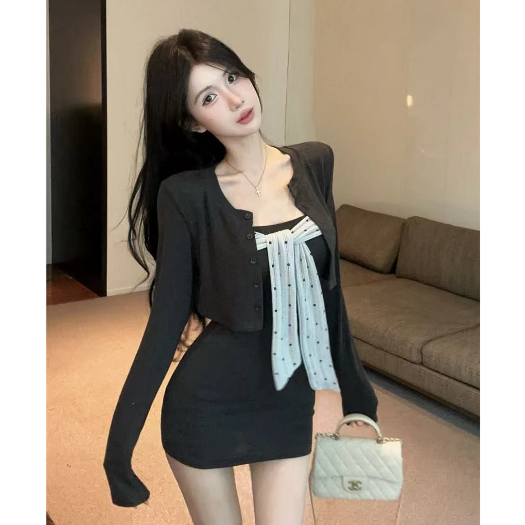 2025秋季新款纯欲辣妹百搭灰色开衫套装波点绑带抹胸包臀短连衣裙