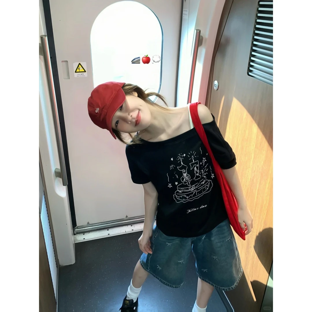 辣妹穿搭设计感短袖t恤女夏季新款休闲衣服女慵懒风斜肩上衣