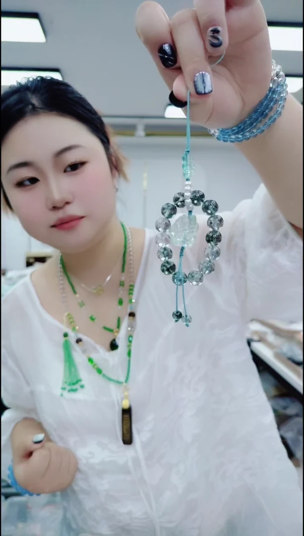 合金颈饰水晶2016绿钥匙扣