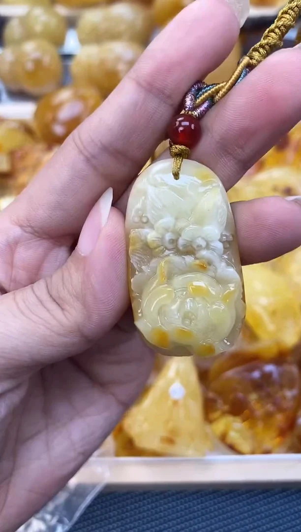 未镶嵌琥珀裸石天然琥珀蜜蜡