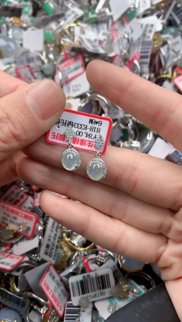 银S925镶嵌戒指翡翠9999         1