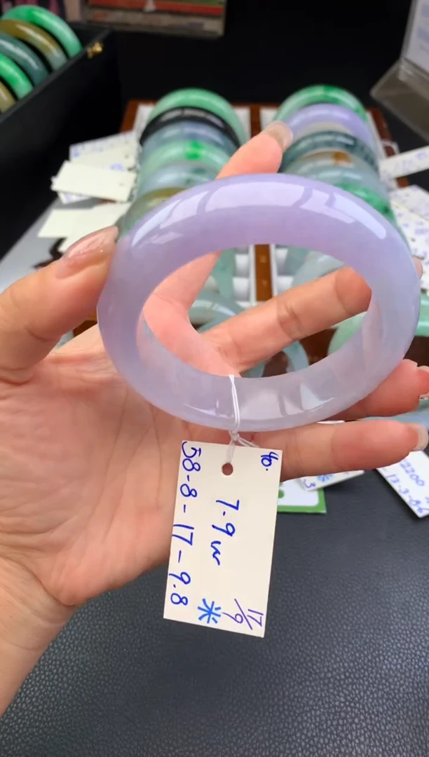 未镶嵌手镯翡翠手镯