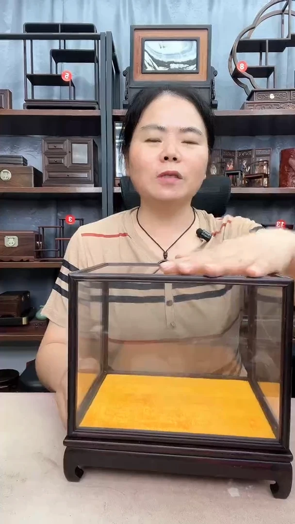 鸡翅木类端景台玻璃罩3号
