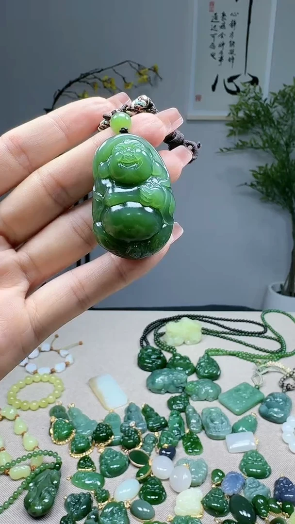 未镶嵌和田玉挂件1