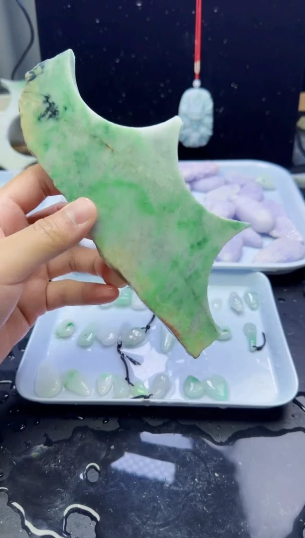 颈饰未镶嵌翡翠031天然A货翡翠