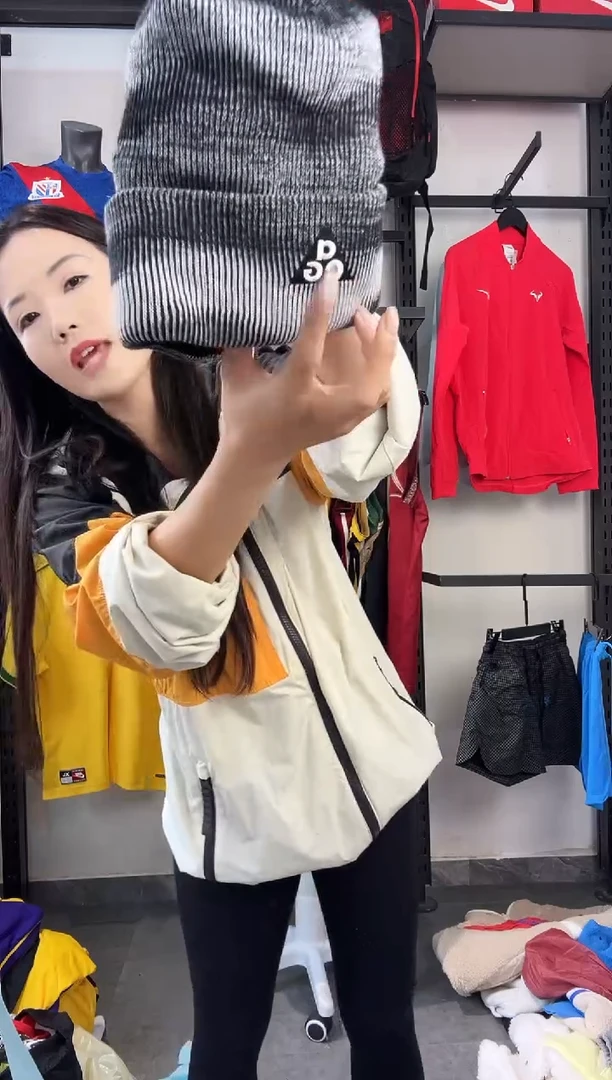 257编码 瑕疵款直播间过款为准 尺码