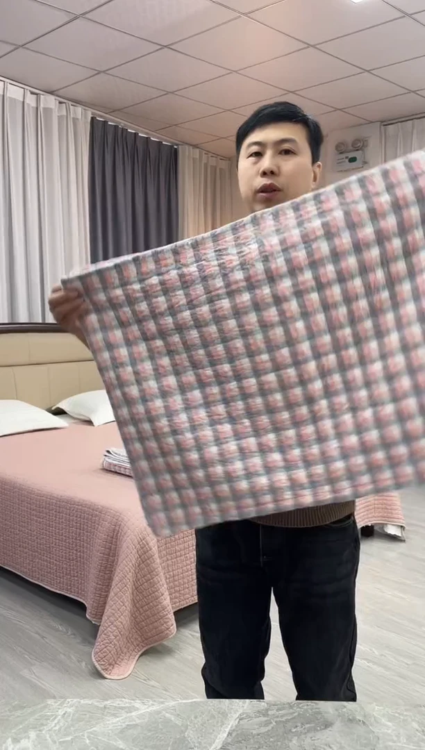 棉48cm*74cm 浮雕紫枕套