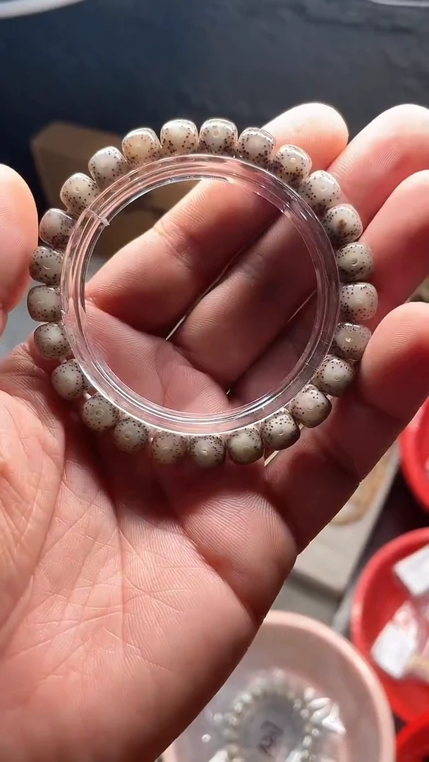 星月菩提吊坠海南星月菩提《A04》9X8单圈