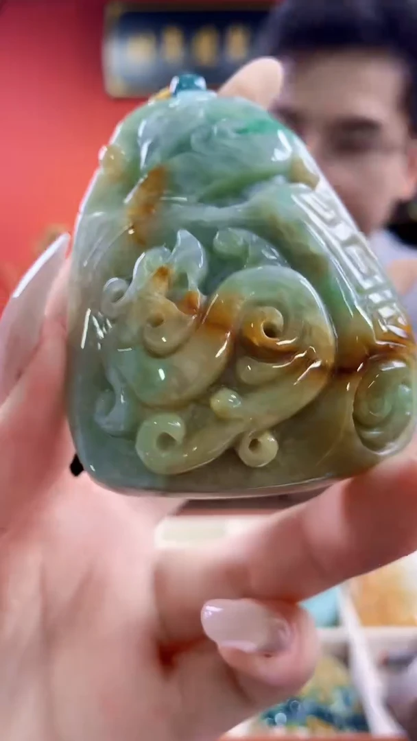 定制翡翠未镶嵌翡翠A货多样性发其一