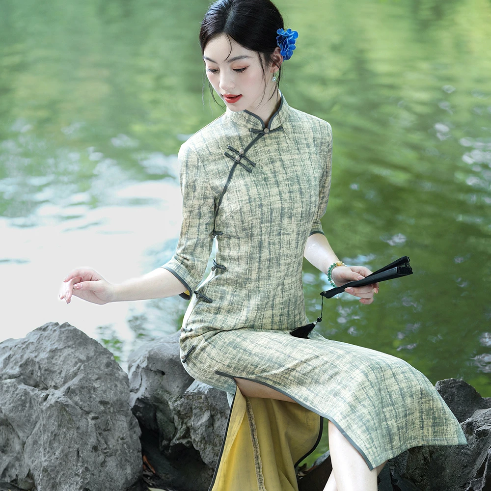 【碧芜】鹿皮绒旗袍春秋女2025新款日常复古改良国风连衣裙气质长款