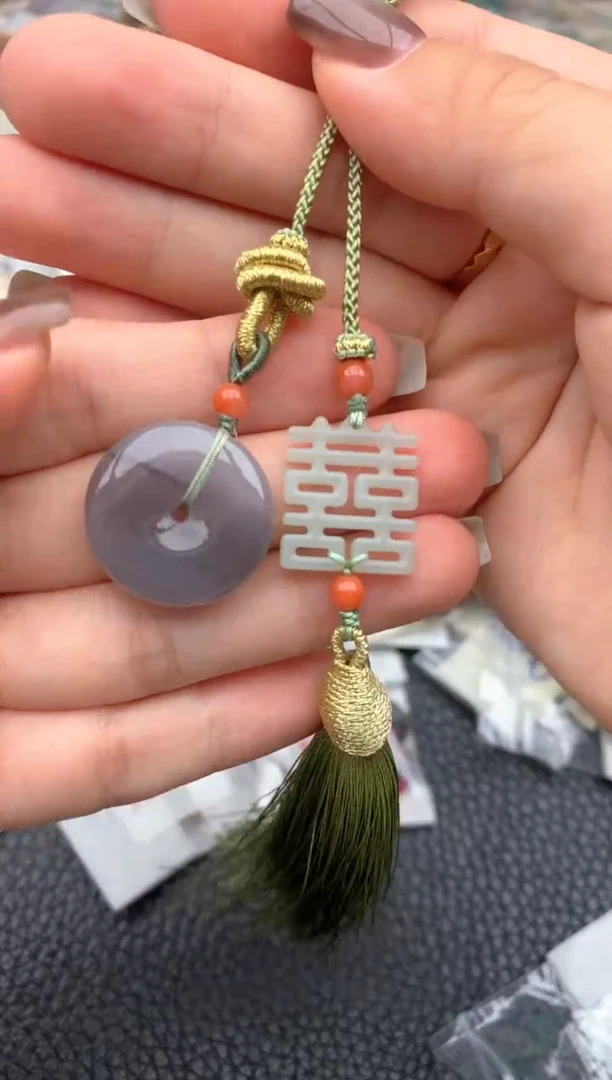 未镶嵌和田玉挂件—