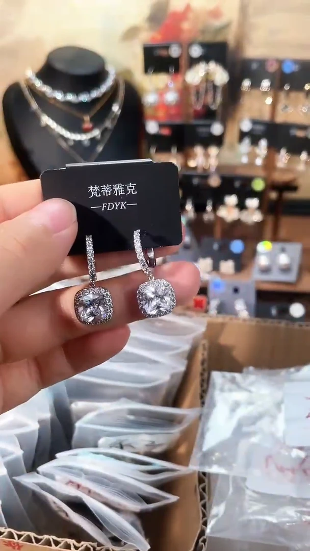铜合金925银锆石梵1054