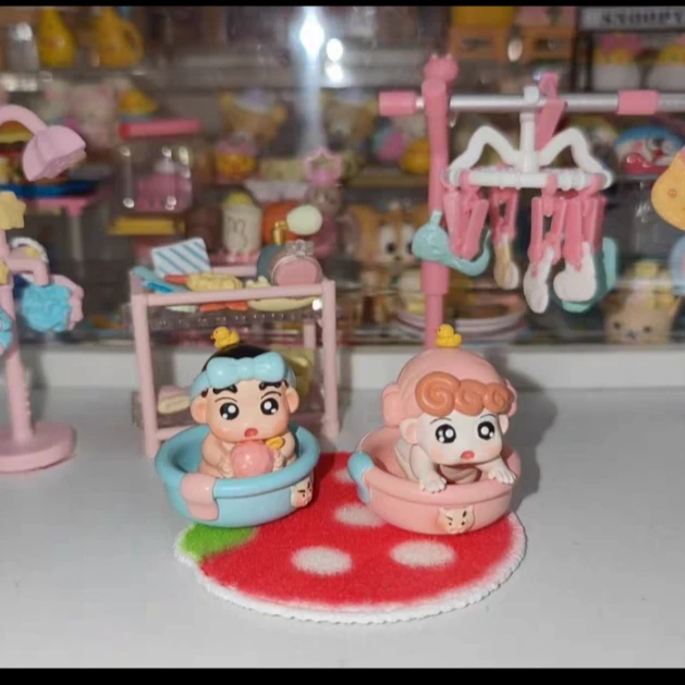 澡盆小新pu公仔蜡笔小新（默认有磁铁痕迹微瑕介意勿拍不退不换）