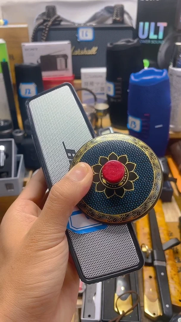 瓷片闪购商品 如图所示