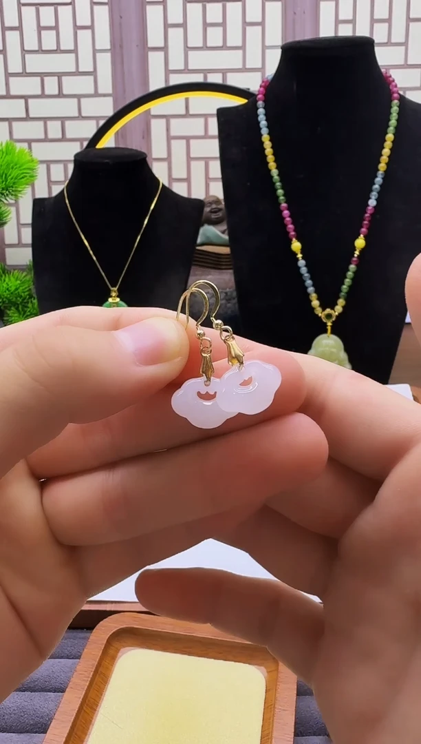 和田玉14K金镶嵌耳饰E83