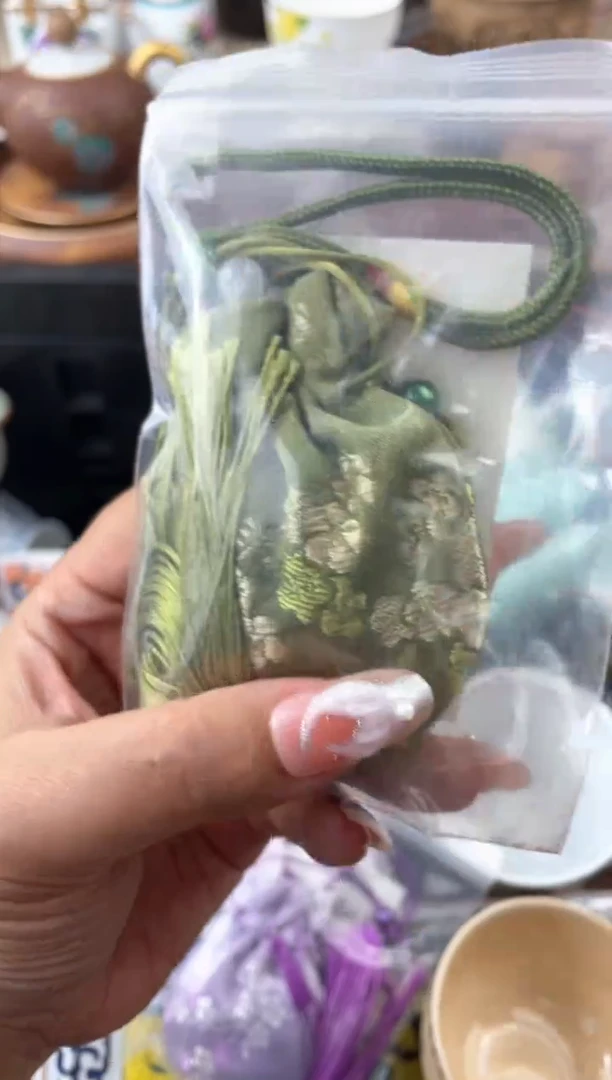 瓷片默认，看清尺寸品相再拍