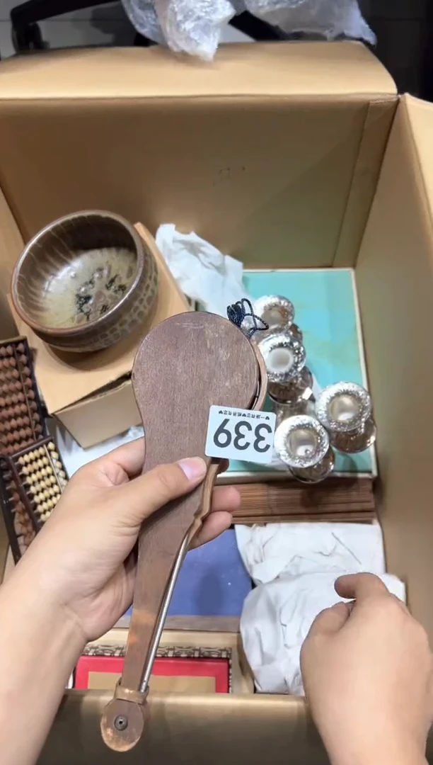瓷片逝***春339...........