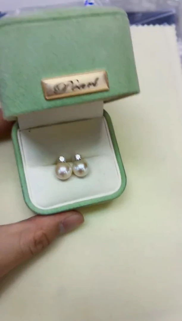 银S925镶嵌DA淡水珍珠曼塔耳饰10 y901