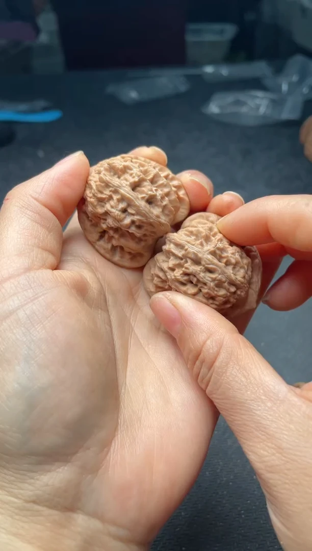 把件文玩核桃w327   霞云岭 39尺