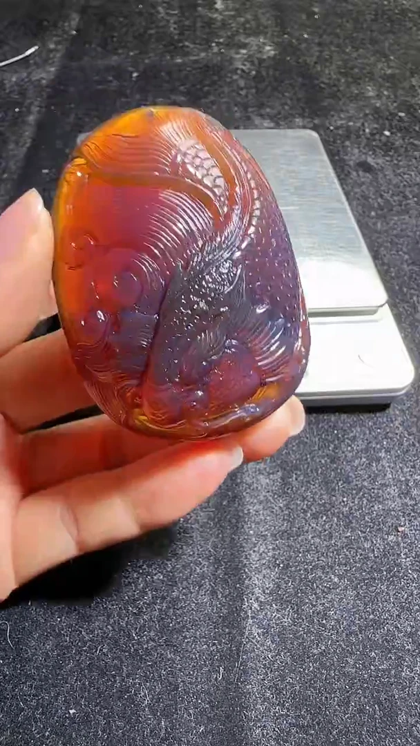 琥珀颈饰未镶嵌44