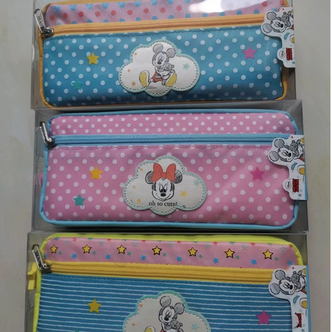 联众学生卡通笔袋买1发3，颜色随机