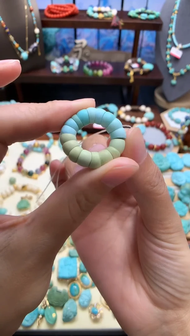 未镶嵌绿松石挂件双拼色丝绒大肠