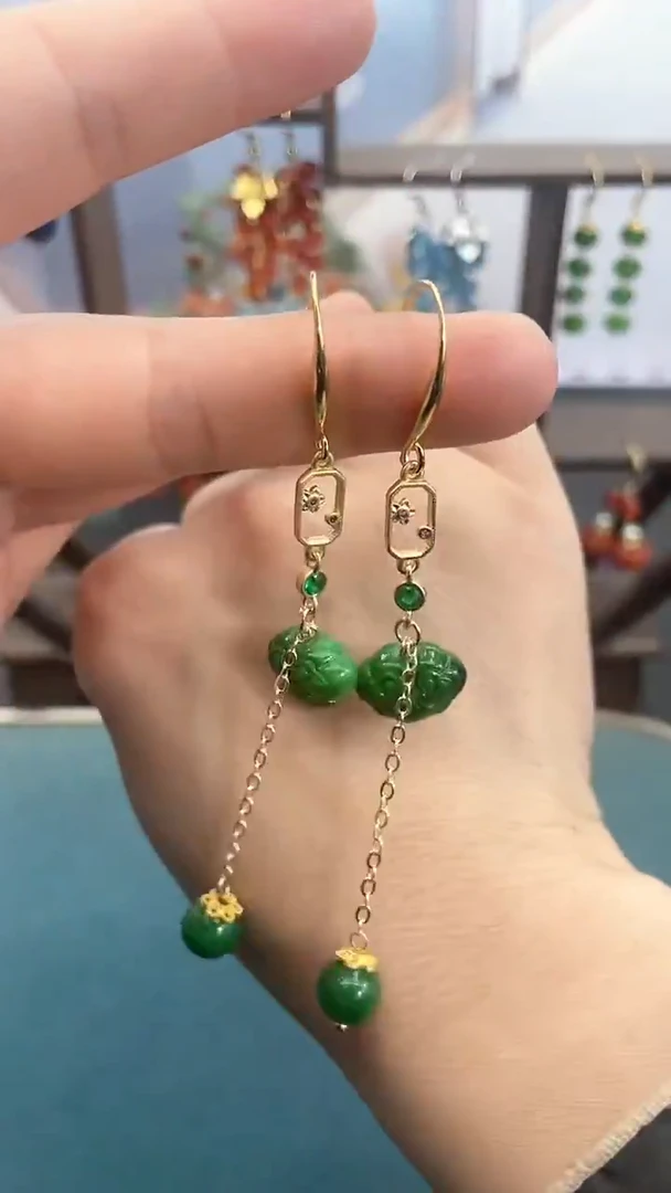 未镶嵌翡翠耳饰甘青如意