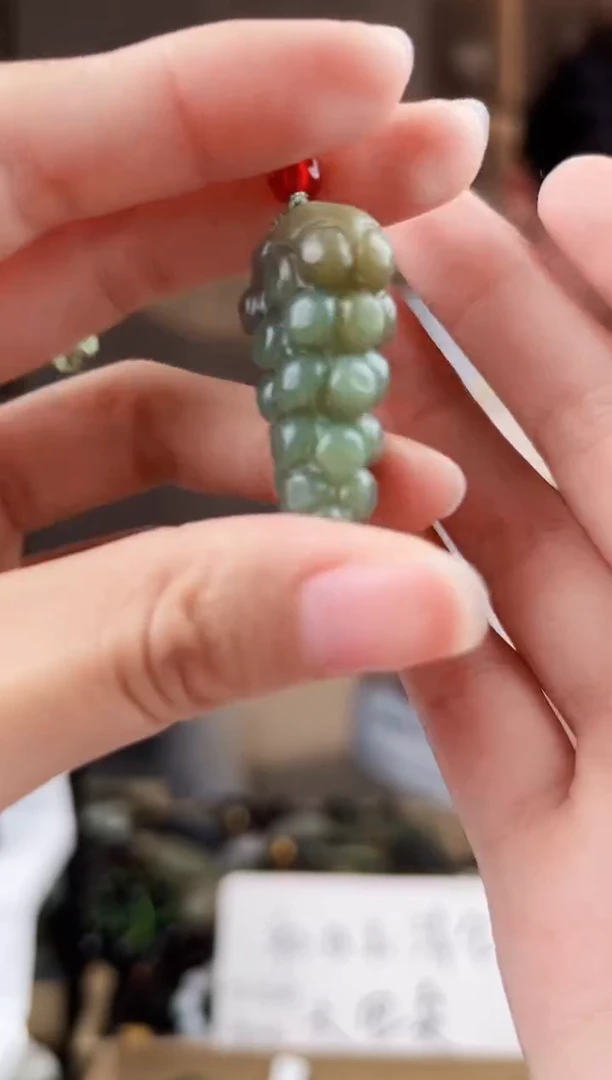 颈饰未镶嵌和田玉拍一发一，多样性发货