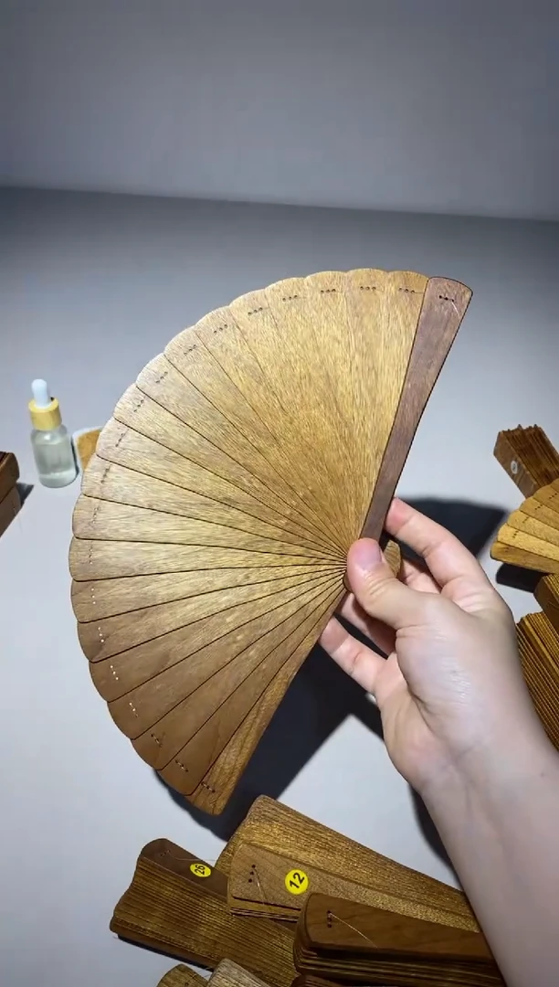 金丝楠16cm金丝楠木小叶桢楠扇红油老料