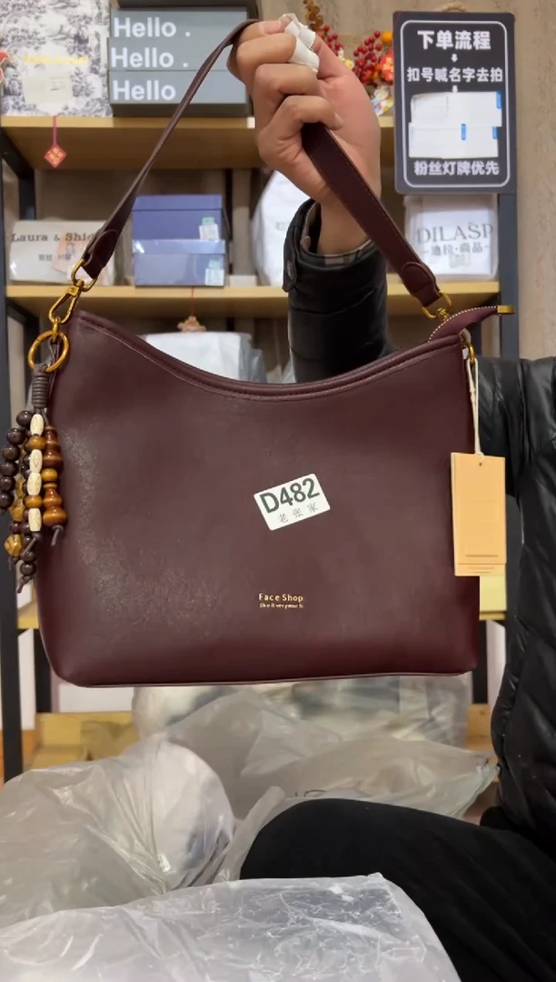 小牛剖层皮革老张家女包482