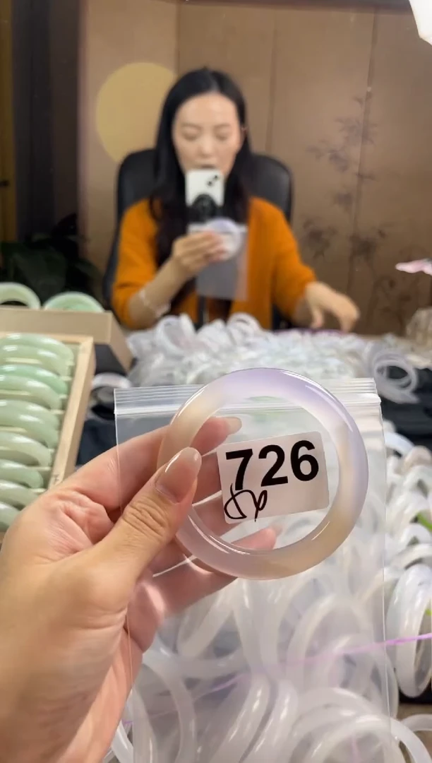 手镯玛瑙/玉髓未镶嵌726