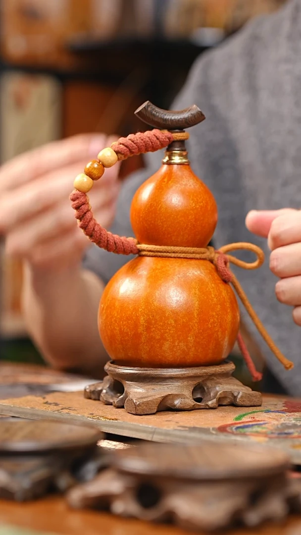 【闪购商品】RQ115大漆酒葫芦不包手串及旋转底座