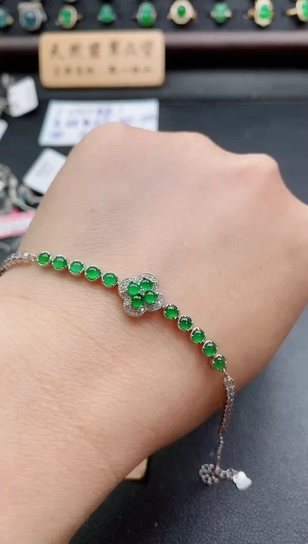 银S925镶嵌戒指翡翠1