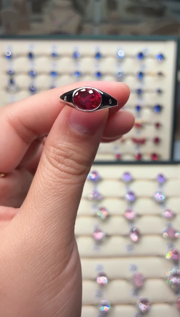 银S925镶嵌戒指红宝石111