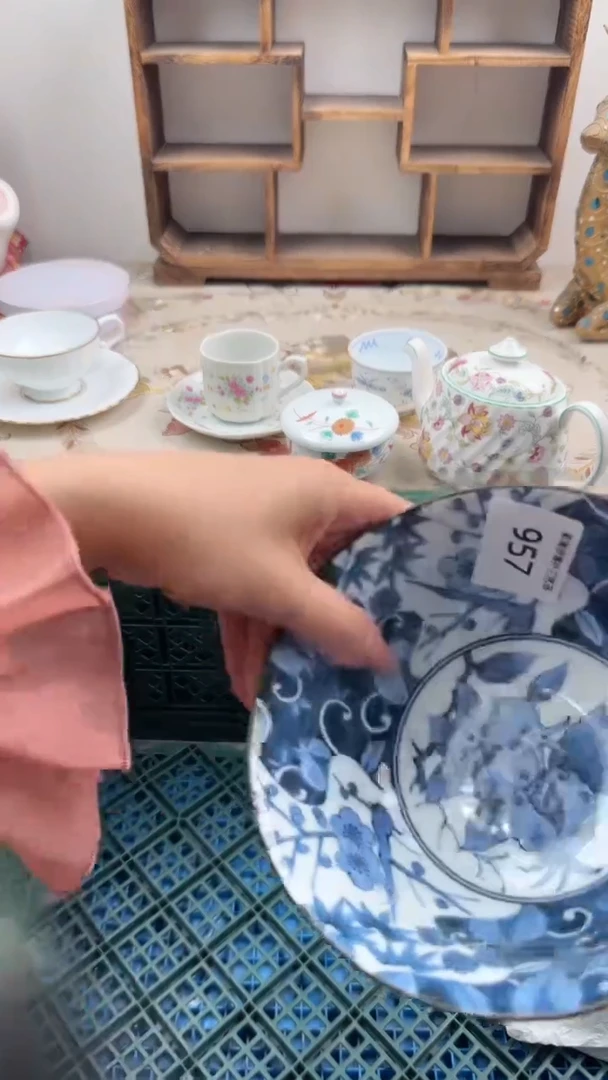 瓷片饭**妈Q         957