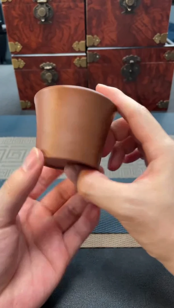 茶壶紫砂1 宜兴原矿紫砂