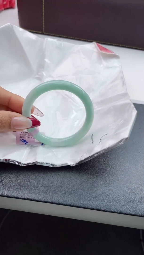 【闪购商品】翡翠手镯未镶嵌4翡翠手镯