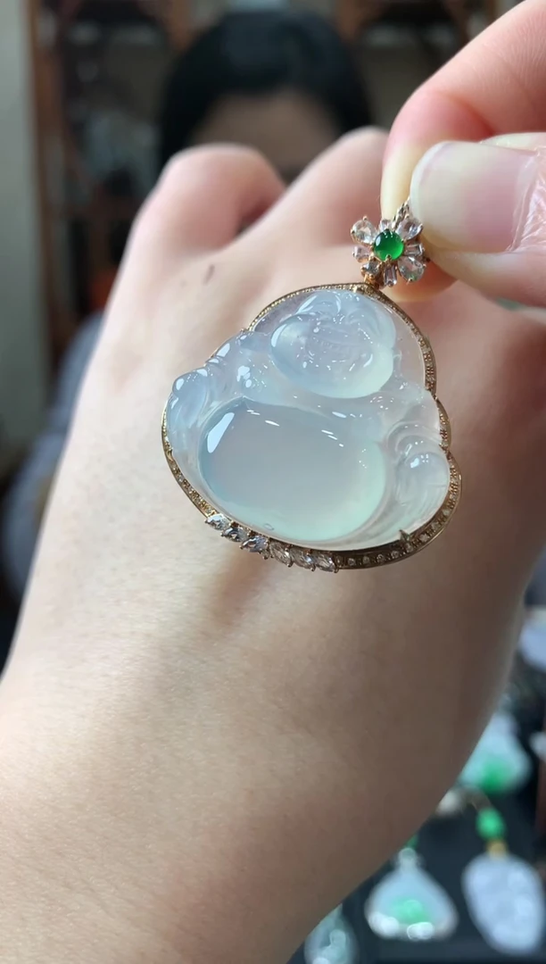 【闪购商品】翡翠吊坠(不含链)18K金镶嵌挂件