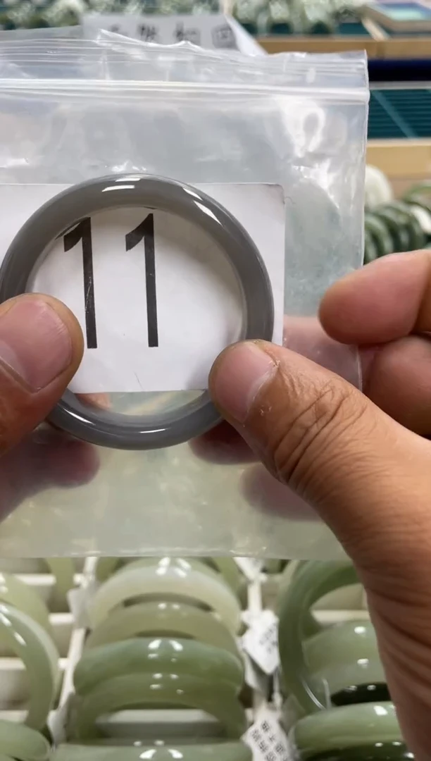 未镶嵌手镯和田玉和田玉手镯 50.2圈口 11号