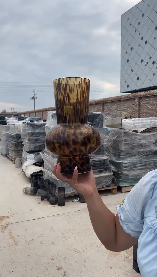 现代客厅摆件玻璃花瓶高级感