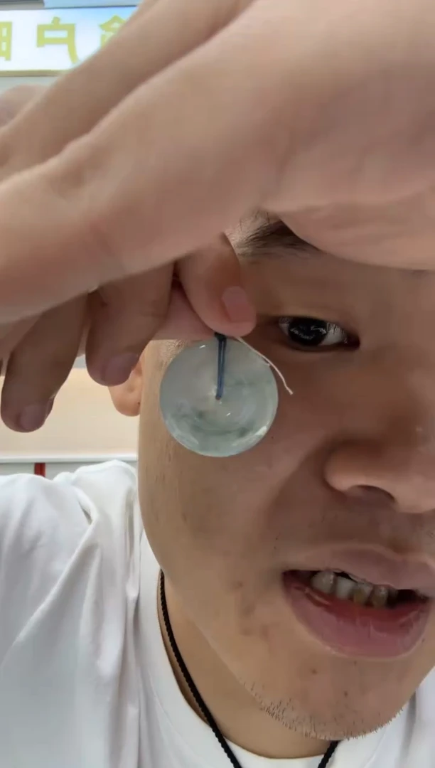 翡翠未镶嵌颈饰天然翡翠A货孤品一件